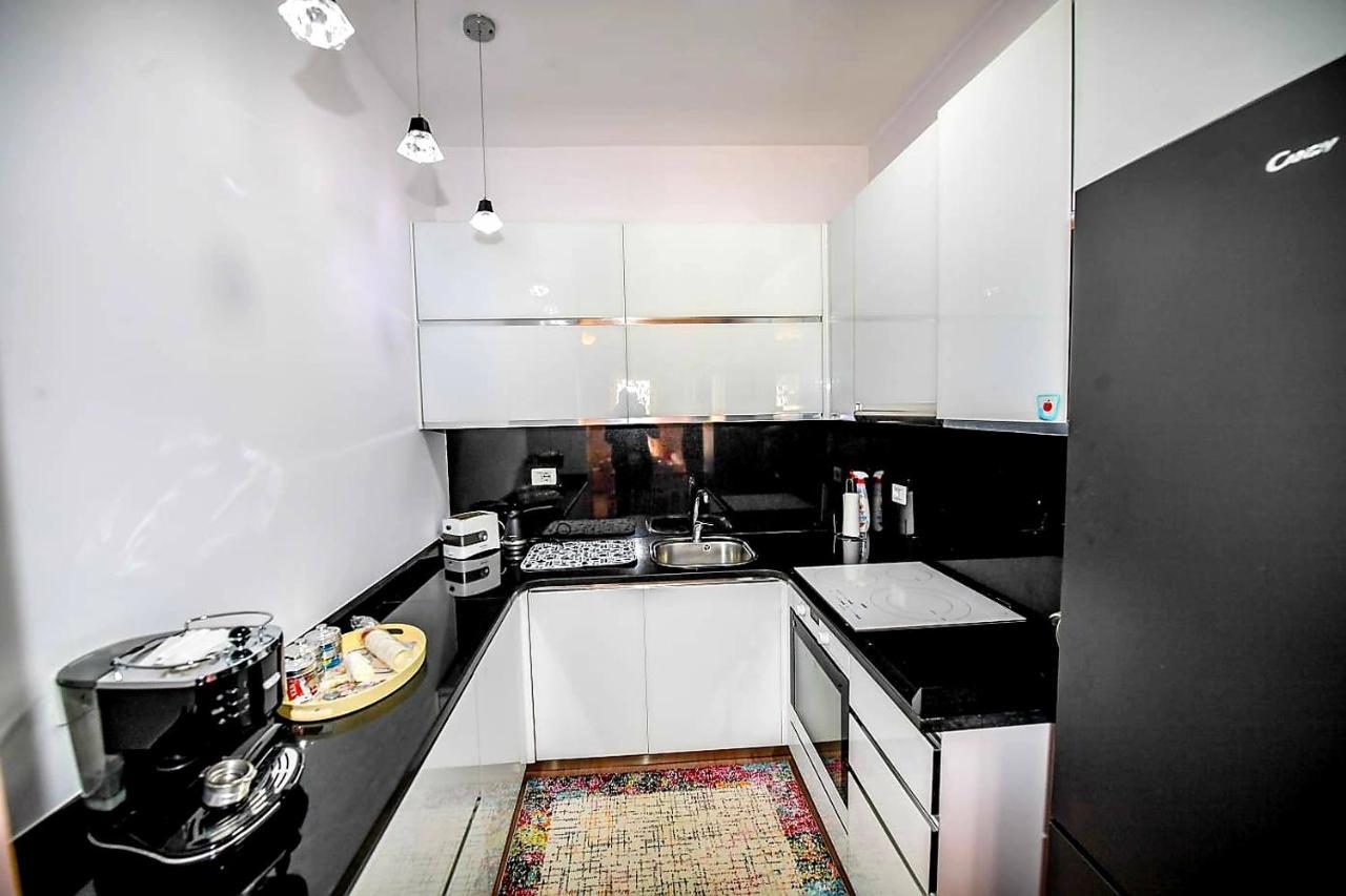 Happy Stories' Apartment In City Centre Shkodër Dış mekan fotoğraf